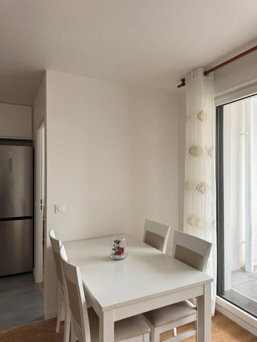 Appartement Moderne Avec Balcon Proche De Paris Aubervilliers Exteriér fotografie